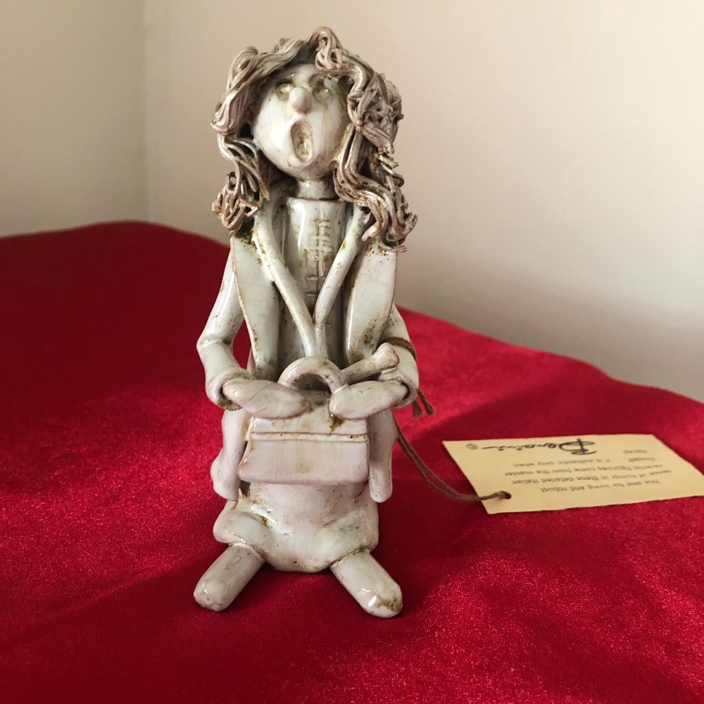 Figurine